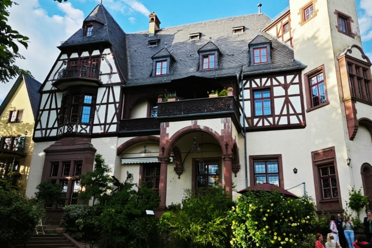 Schloss Schöeck © R. Heilmann